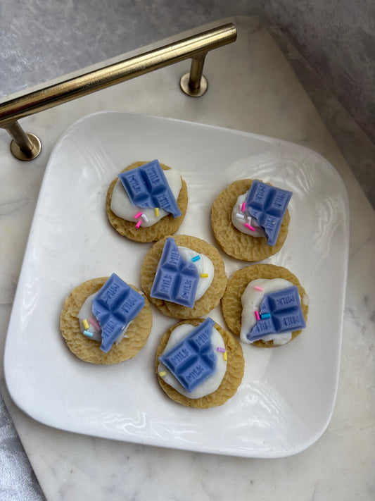 Midnight Alien Bites