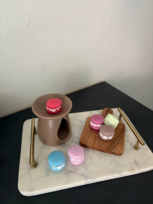 Macaron melts